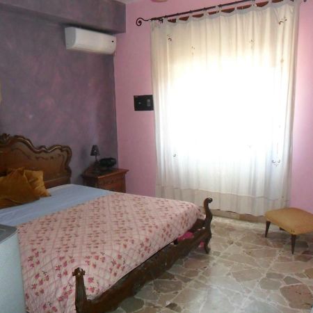 B&B Pinkhouse 米拉佐 外观 照片